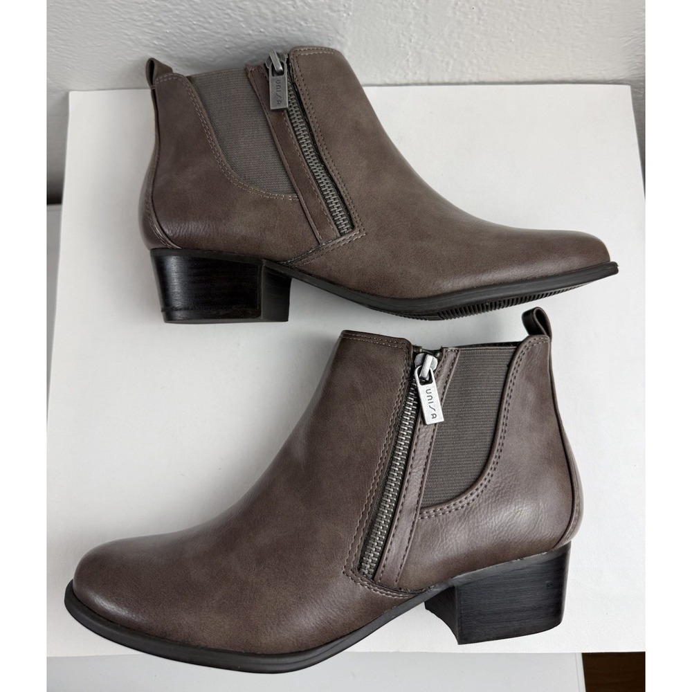 Unisa Pancey Chestnut Brown Leather Round Toe Zip Up Womens Ankle Boots Sz 7.5M
